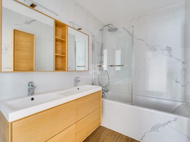 Tout savoir sur cet appartement dans le quartier Centre Ville, à Suresnes