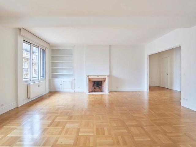 Tout savoir sur cet appartement dans le quartier Chaillot, à Paris 16ème