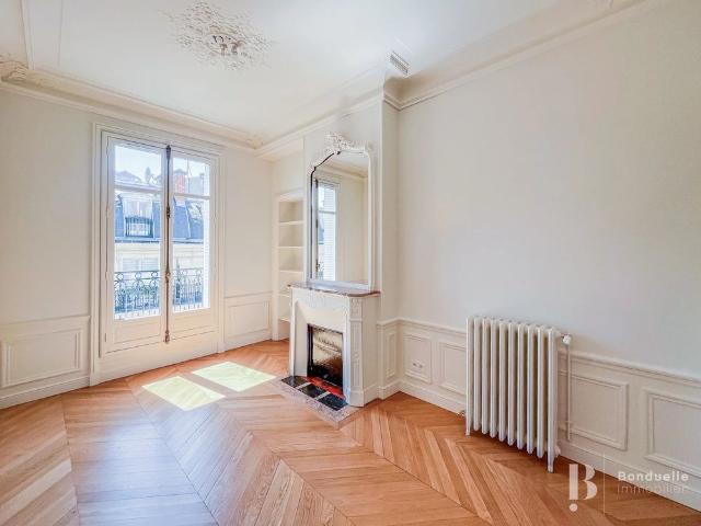 Tout savoir sur cet appartement dans le quartier Chaillot, à Paris 16ème