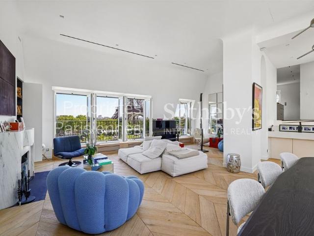 Tout savoir sur cet appartement dans le quartier Chaillot, à Paris 16ème