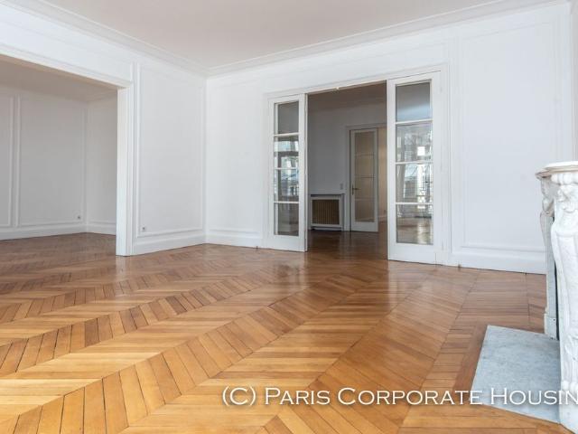 Tout savoir sur cet appartement dans le quartier Chaillot, à Paris 16ème