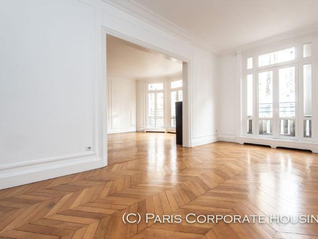 Tout savoir sur cet appartement dans le quartier Chaillot, à Paris 16ème
