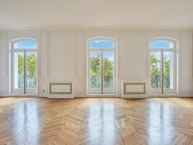 Tout savoir sur cet appartement dans le quartier Chaillot, à Paris 16ème