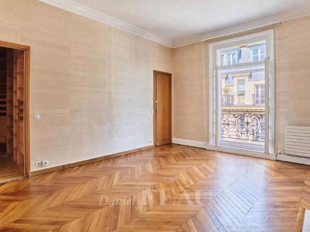 Tout savoir sur cet appartement dans le quartier Chaillot, à Paris 16ème