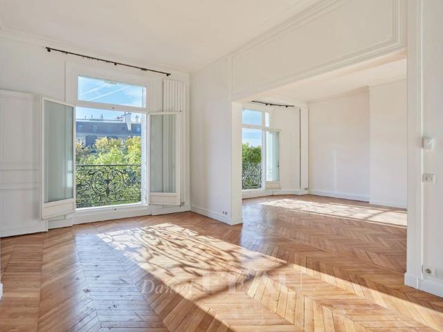Tout savoir sur cet appartement dans le quartier Chaillot, à Paris 16ème