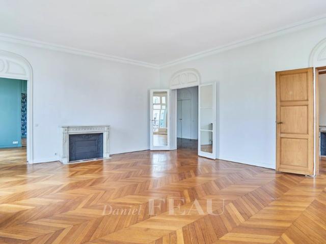 Tout savoir sur cet appartement dans le quartier Chaillot, à Paris 16ème