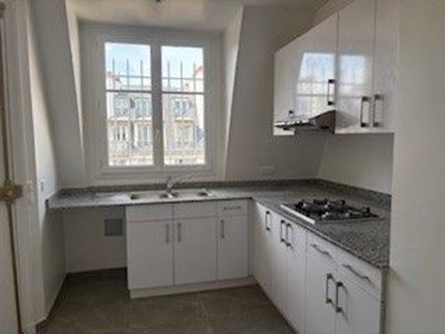Tout savoir sur cet appartement dans le quartier Champerret Berthier, à Paris 17ème