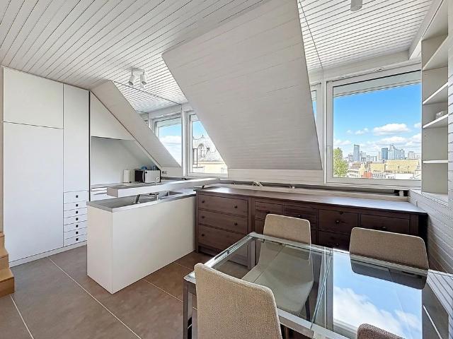 Tout savoir sur cet appartement dans le quartier Charles Laffitte, à Neuilly sur Seine