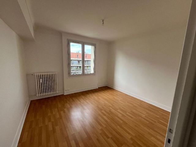 Tout savoir sur cet appartement dans le quartier Clichy Batignolles, à Paris 17ème