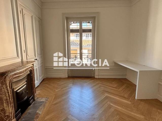 Tout savoir sur cet appartement dans le quartier Croix Paquet, à Lyon 1er