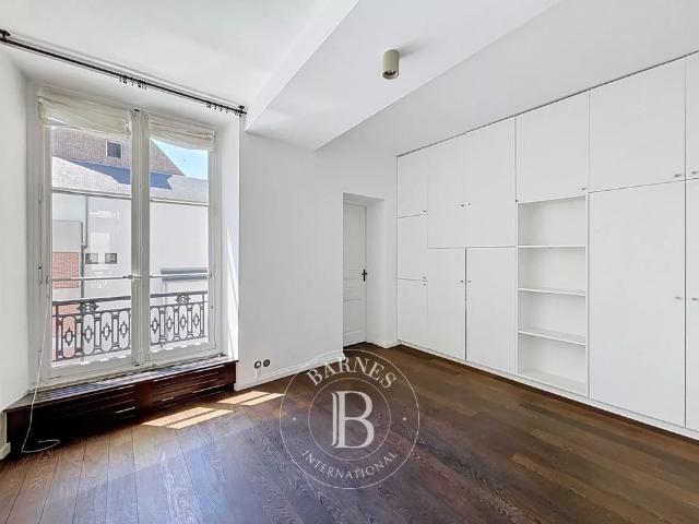 Tout savoir sur cet appartement dans le quartier Archives, à Paris 3ème