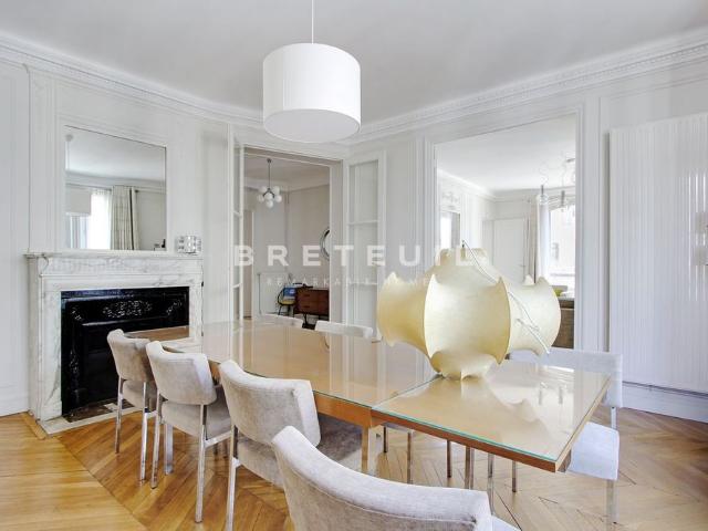 Tout savoir sur cet appartement dans le quartier Auteuil Nord, à Paris 16ème