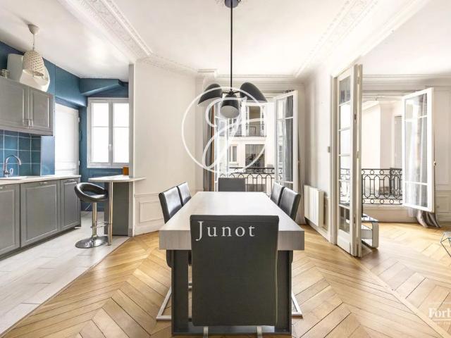 Tout savoir sur cet appartement dans le quartier Auteuil Nord, à Paris 16ème