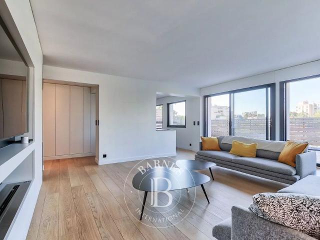 Tout savoir sur cet appartement dans le quartier Auteuil Nord, à Paris 16ème