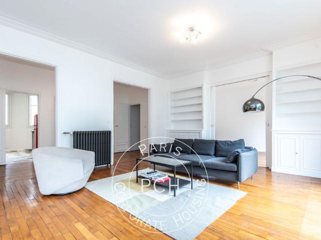 Tout savoir sur cet appartement dans le quartier Auteuil Nord, à Paris 16ème
