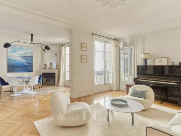 Tout savoir sur cet appartement dans le quartier Auteuil Nord, à Paris 16ème