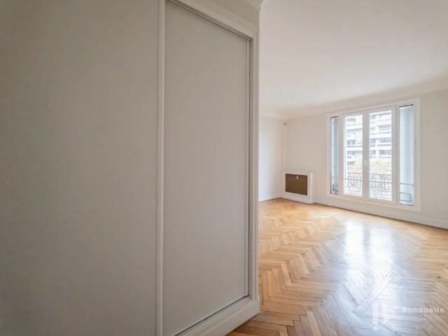 Tout savoir sur cet appartement dans le quartier Auteuil Sud, à Paris 16ème