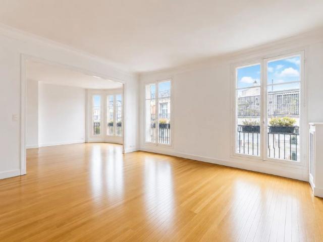 Tout savoir sur cet appartement dans le quartier Auteuil Sud, à Paris 16ème