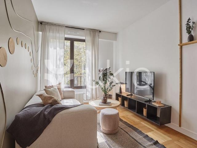 Tout savoir sur cet appartement dans le quartier Auteuil Sud, à Paris 16ème