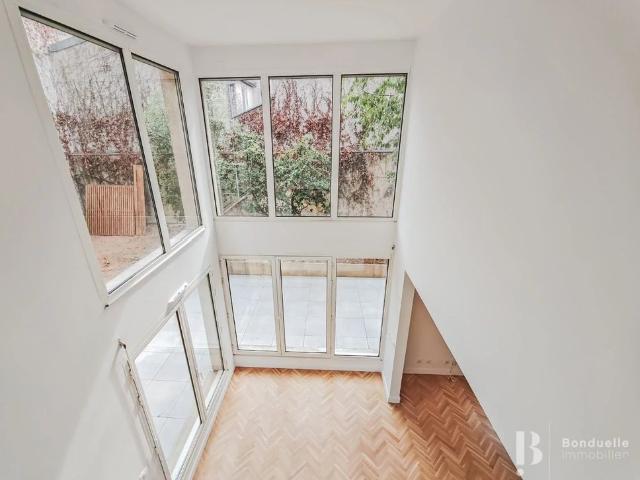 Tout savoir sur cet appartement dans le quartier Belleville Saint Maur, à Paris 11ème
