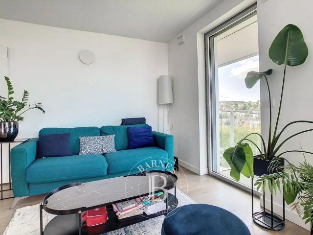 Tout savoir sur cet appartement dans le quartier Billancourt–Rives de Seine, à Boulogne Billancourt