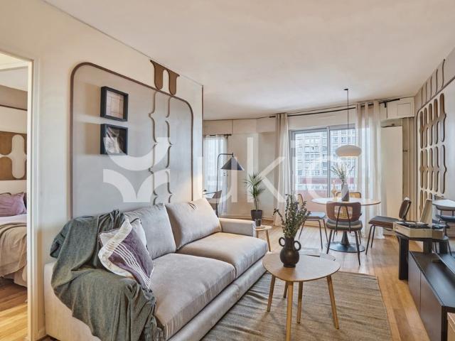 Tout savoir sur cet appartement dans le quartier Buttes Aux Cailles Glacière, à Paris 13ème