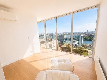 Tout savoir sur cet appartement dans le quartier Gambetta, à Courbevoie