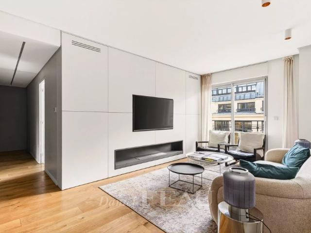 Tout savoir sur cet appartement dans le quartier Gros Caillou, à Paris 7ème