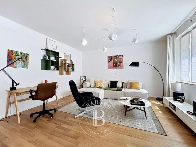 Tout savoir sur cet appartement dans le quartier Gros Caillou, à Paris 7ème