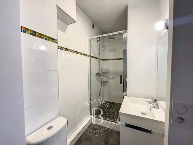 Tout savoir sur cet appartement dans le quartier Gros Caillou, à Paris 7ème