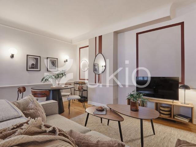 Tout savoir sur cet appartement dans le quartier Gros Caillou, à Paris 7ème