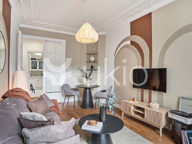 Tout savoir sur cet appartement dans le quartier Gros Caillou, à Paris 7ème