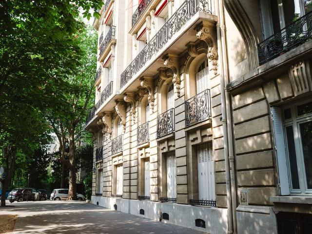 Tout savoir sur cet appartement dans le quartier Gros Caillou, à Paris 7ème