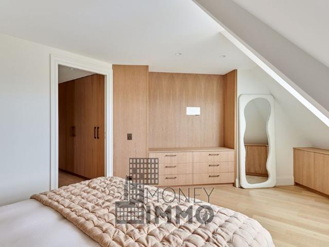Tout savoir sur cet appartement dans le quartier Gros Caillou, à Paris 7ème