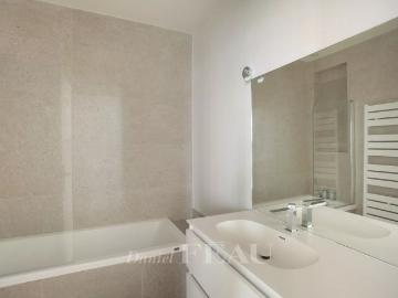 Tout savoir sur cet appartement dans le quartier Dupleix Motte Picquet, à Paris 15ème