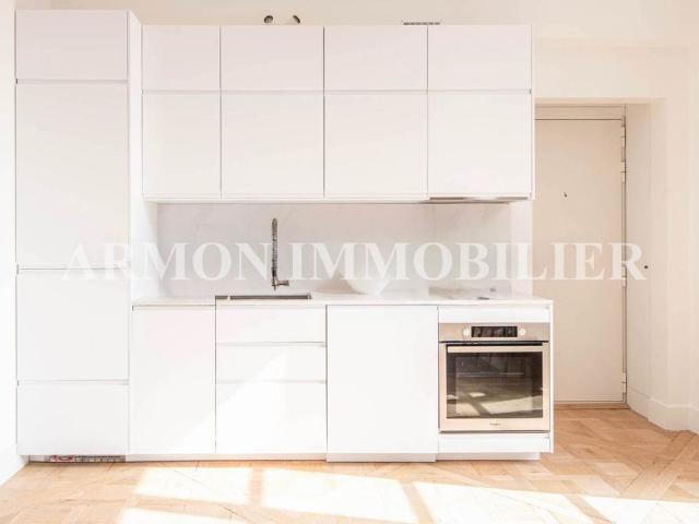Tout savoir sur cet appartement dans le quartier Enfants Rouges, à Paris 3ème