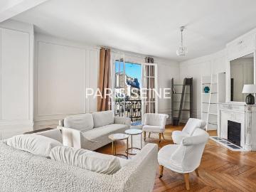 Tout savoir sur cet appartement dans le quartier Ecole Militaire, à Paris 7ème