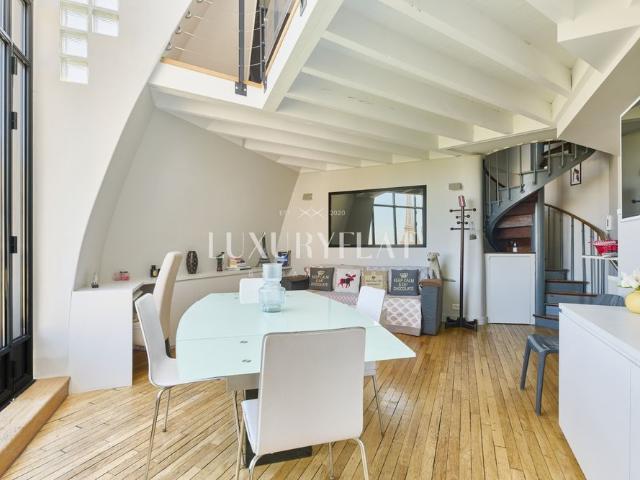 Tout savoir sur cet appartement dans le quartier Ecole Militaire, à Paris 7ème