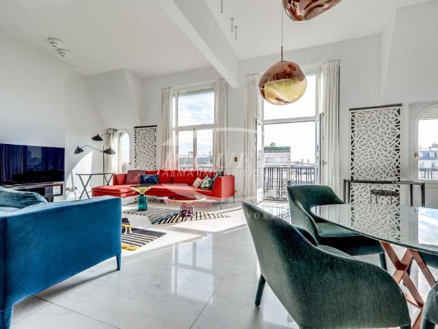 Tout savoir sur cet appartement dans le quartier Ecole Militaire, à Paris 7ème