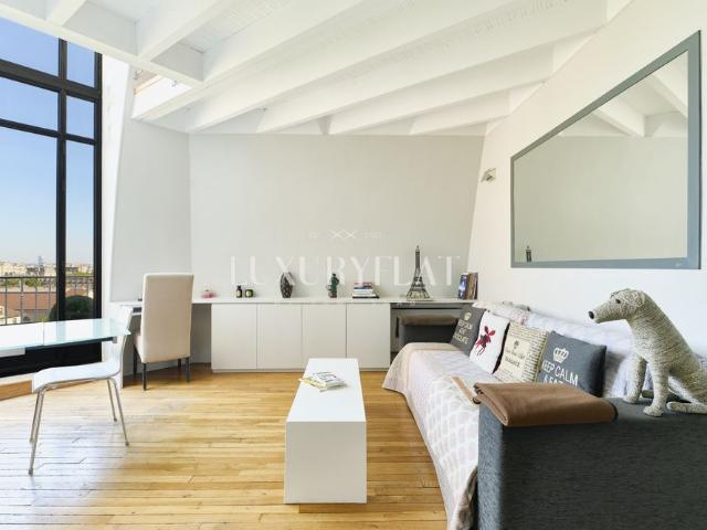 Tout savoir sur cet appartement dans le quartier Ecole Militaire, à Paris 7ème