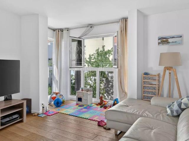 Tout savoir sur cet appartement dans le quartier Faubourg de l'Arche, à Courbevoie