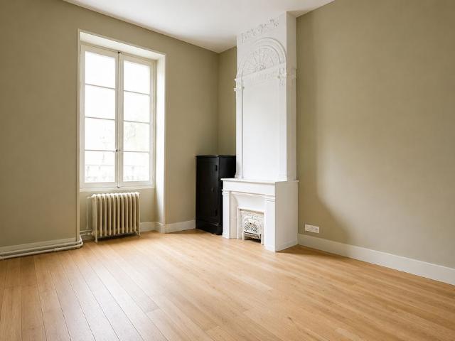 Tout savoir sur cet appartement dans le quartier Hôtel de Ville Quinconce Saint Seurin Fondaudège, à Bordeaux