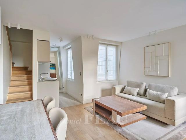 Tout savoir sur cet appartement dans le quartier Hoche Friedland, à Paris 8ème
