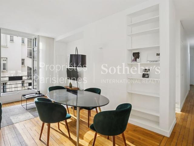 Tout savoir sur cet appartement dans le quartier Invalides, à Paris 7ème