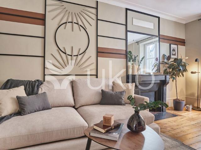 Tout savoir sur cet appartement dans le quartier Invalides, à Paris 7ème