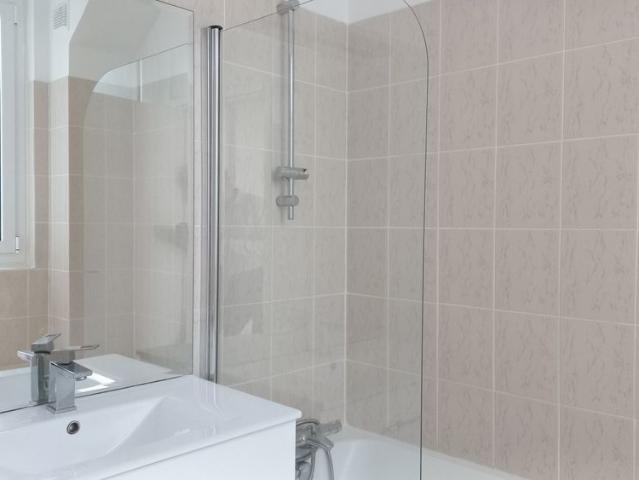 Tout savoir sur cet appartement dans le quartier Invalides, à Paris 7ème