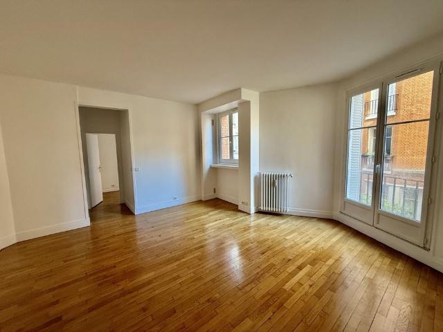 Tout savoir sur cet appartement dans le quartier Invalides, à Paris 7ème