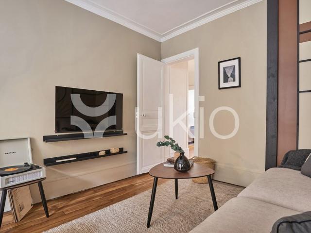 Tout savoir sur cet appartement dans le quartier Invalides, à Paris 7ème