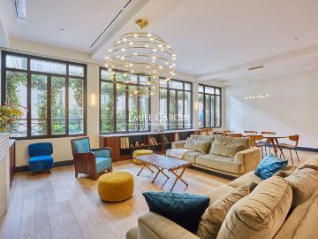 Tout savoir sur cet appartement dans le quartier Invalides, à Paris 7ème