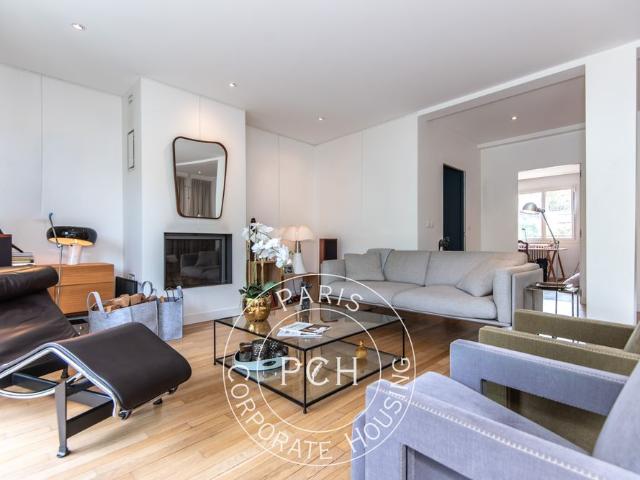 Tout savoir sur cet appartement dans le quartier Ile de la Jatte Parc d'Orléans, à Neuilly sur Seine